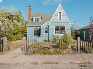 573 S 2nd St, Lebanon, OR 97355