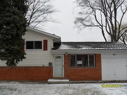 66 E Schubert Ave photo 1
