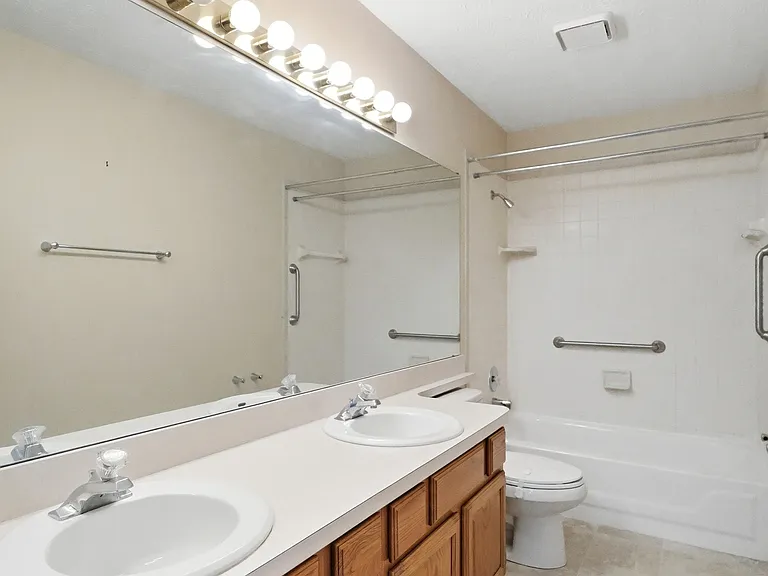 990 Mistic Ln — Photo 47