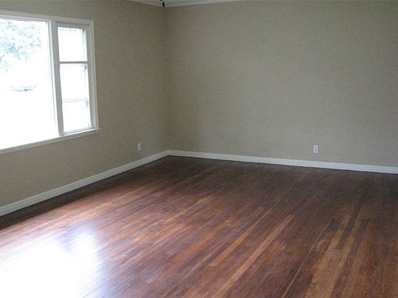 3rd image of 3507 Olsen Dr