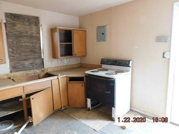 4th image of 510 NW 7th St