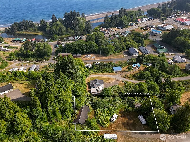3rd image of 150 8th Street #152