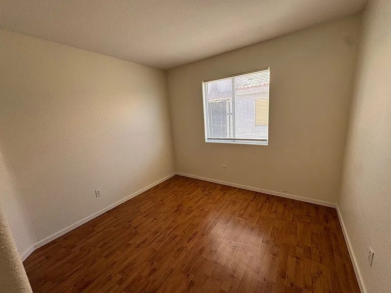 3932 Marble Mountain St — Photo 8