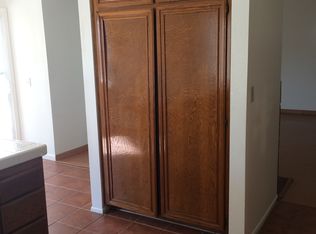 1232 Windsor Pl, Palmdale, CA 93551