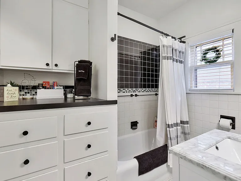952 N Amidon Ave — Photo 35