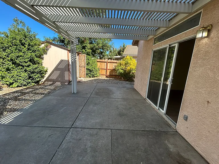 7920 Neyland Way — Photo 15