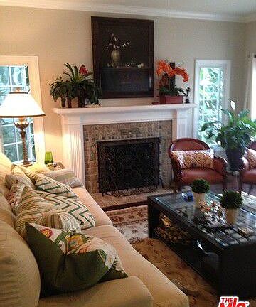 2nd image of 228 N Almont Dr