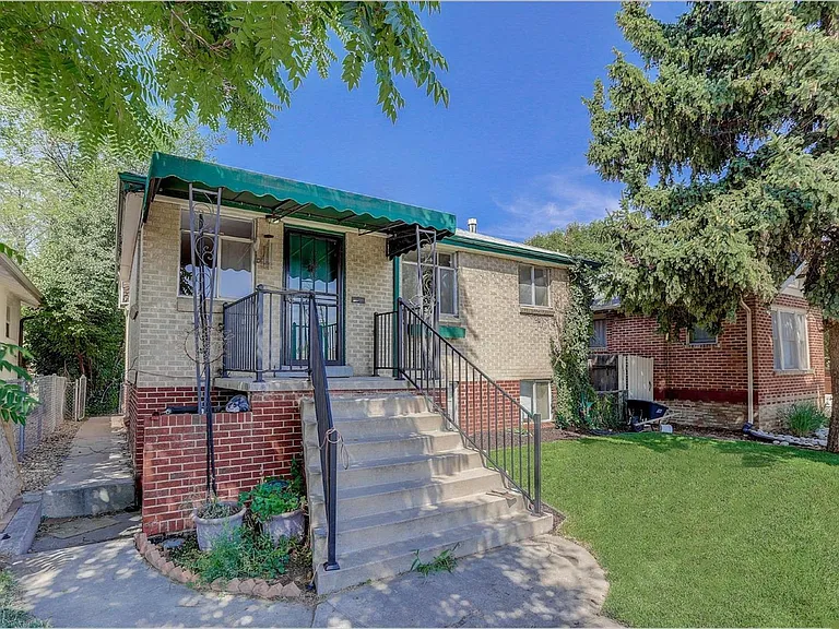 1253 Jackson St — Photo 1