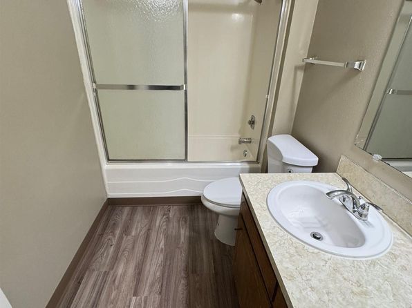 salem-oregon-2092266167 picture