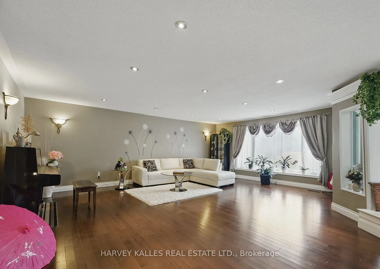 4 bed, $4,500 — Photo 3