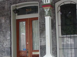 310 N 37th St, Philadelphia, PA 19104