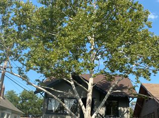 1914 28th St, Sacramento, CA 95816