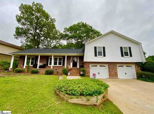 108 Sugar Cane Ct, Greer, SC 29650