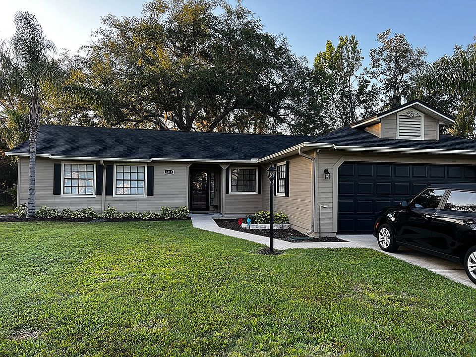2nd image of 3015 Pinellas Ln