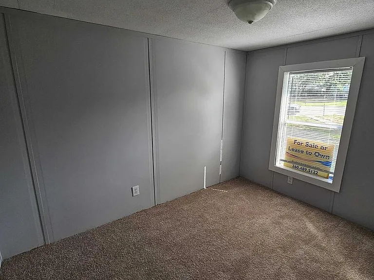 2737 W Washington Ctr #339 — Photo 10