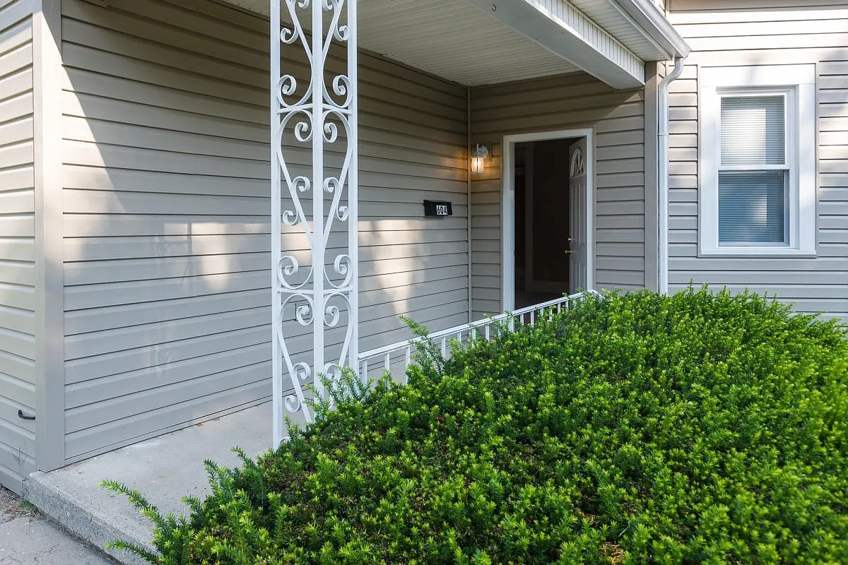 1 bed, 900 sqft, $900 — Photo 2