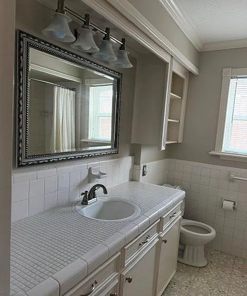 5031 Twin Candle Dr — Photo 6