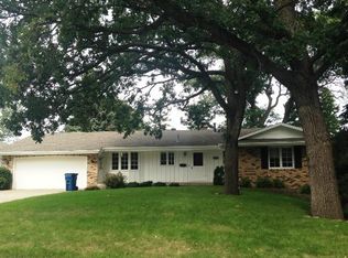 4708 60th St W, Edina, MN 55424