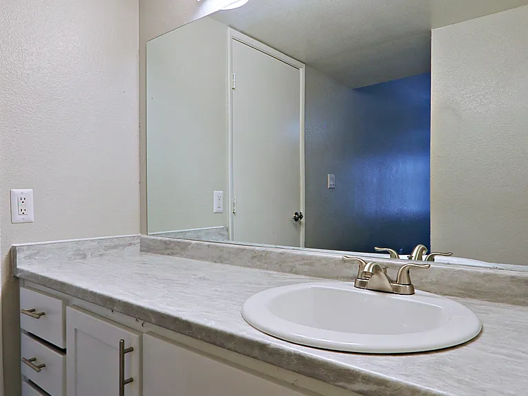 The Coronado — Photo 15