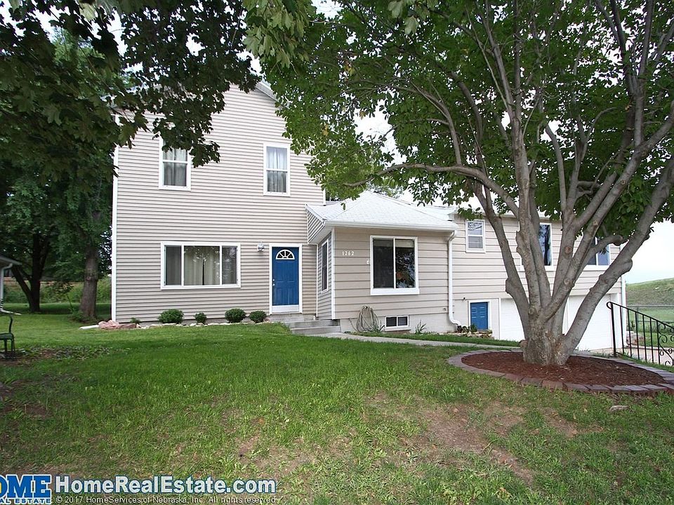 1st image of 1262 Belmont Ave