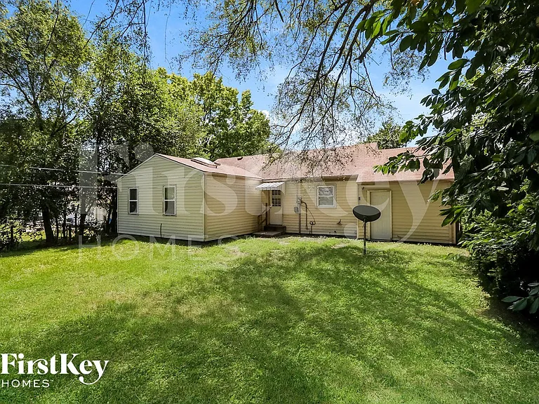 3419 S Home Ave — Photo 13