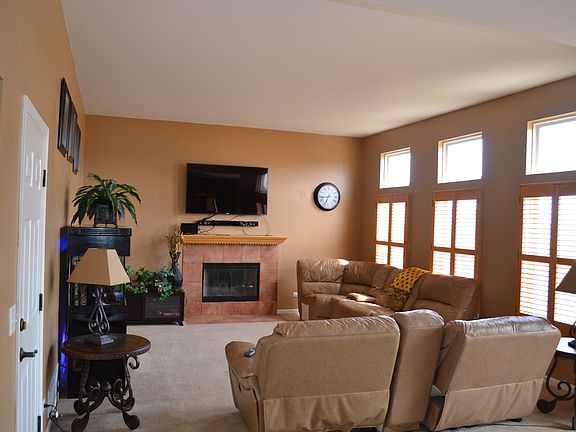 5th image of 2700 Haydn St