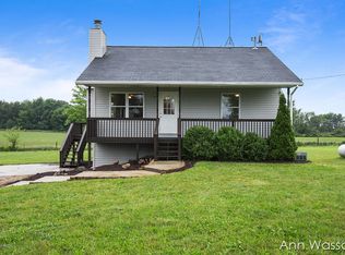 6295 N Amble Rd, Coral, MI 49322