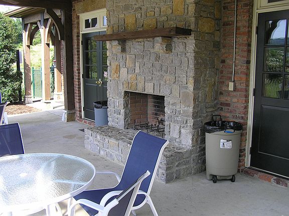 Clubhouse Outdoor Area