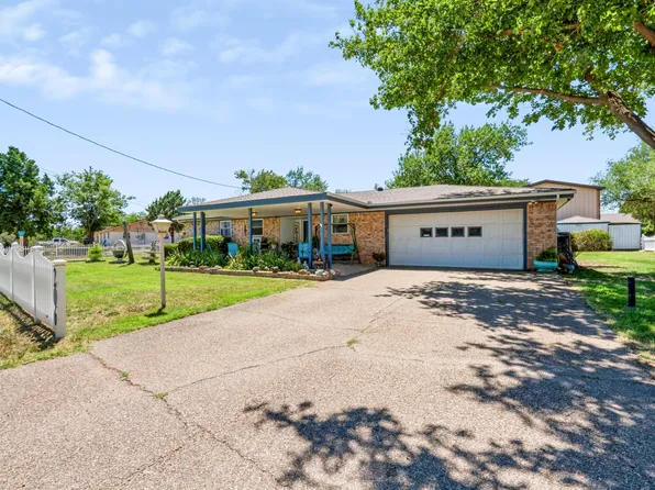 206 Arroyo Verde Dr, Fritch, TX 79036