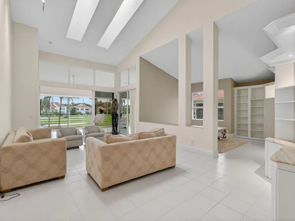 5846 NW 24th Avenue #203, Boca Raton, FL 33496