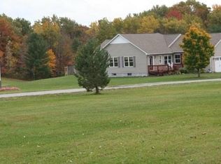 54 Van Ness Rd, Mechanicville, NY 12118