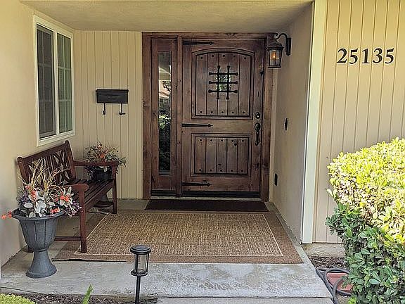3rd image of 25135 Daisy Ave