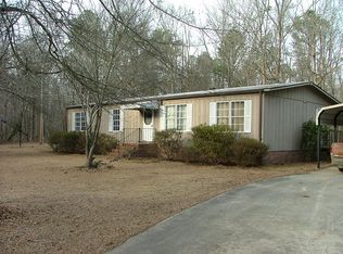 225 White Hall Rd, Bennettsville, SC 29512