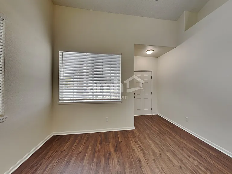 19506 E Bellisario Creek Dr — Photo 9
