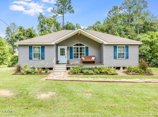 27 Hidden Hills Rd, Arnaudville, LA 70512