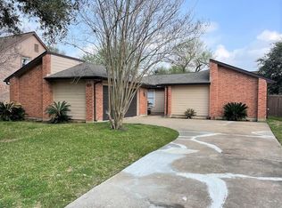 2126 Collingsfield Dr, Sugar Land, TX 77478
