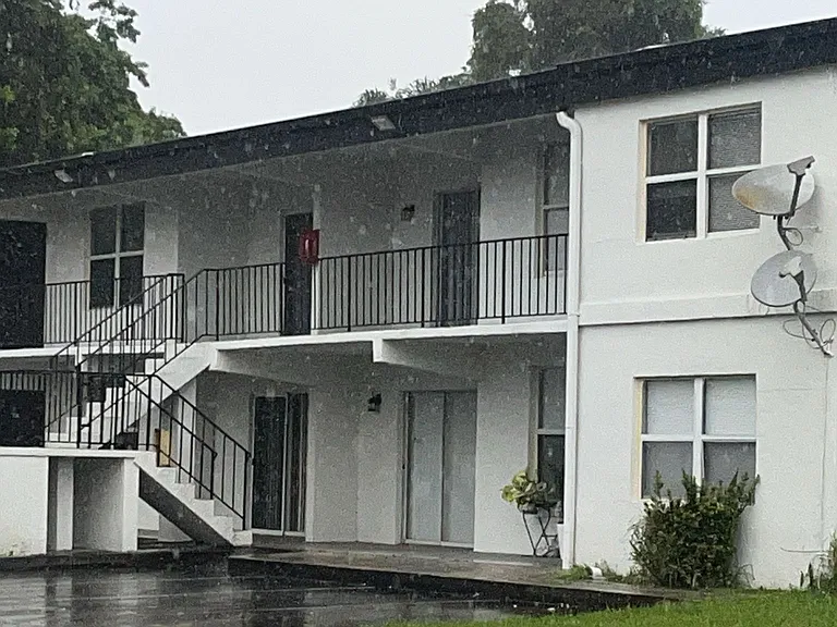 608 Ixoria Ave #A3 — Photo 6