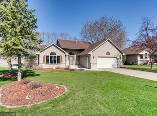 637 8th Ave NW, Forest Lake, MN 55025