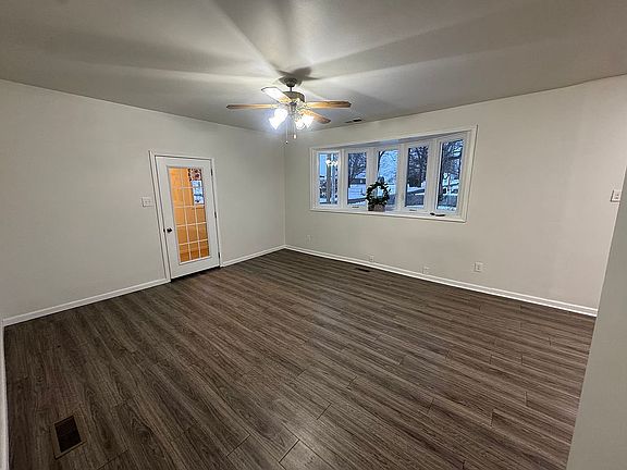 3rd image of 6070 Larue Rd