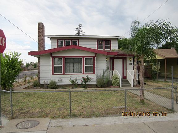 3rd image of 2200 4th St