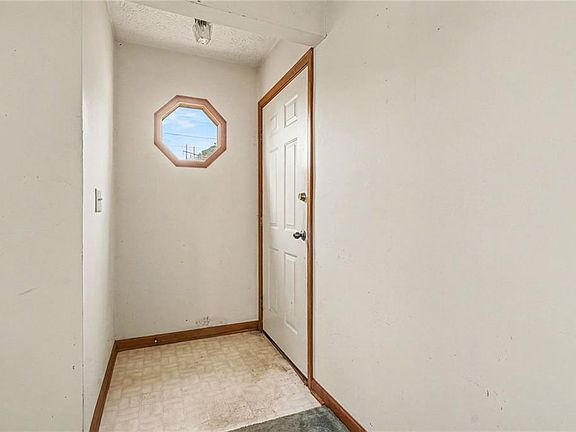 4th image of 136 Carl Midway Church Rd