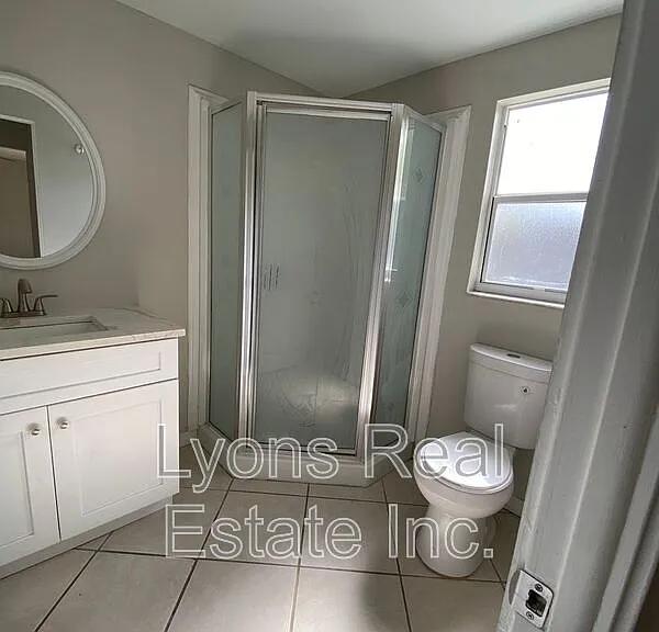 11310 Linda Loma Dr — Photo 12