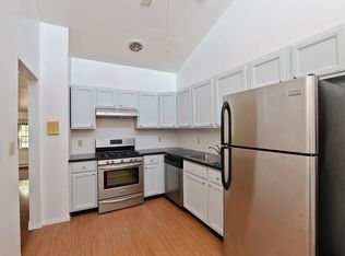 121-33 5ave #4B, College Point, NY 11356