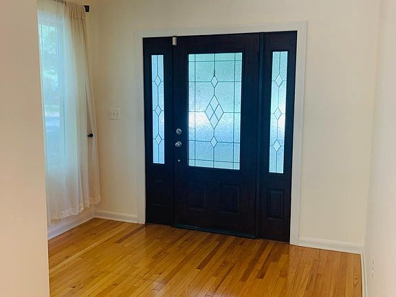2nd image of 4414 Highland Ave
