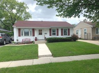 1877 Fargo Ave, Des Plaines, IL 60018