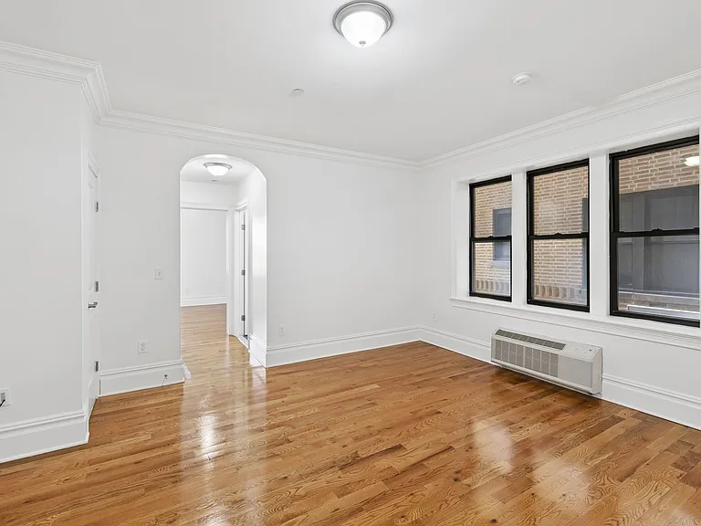 Ponciana Apartments: Contemporary Comfort and Affordable Luxury in North Bergen! — Photo 6