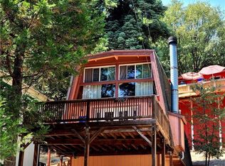 1178 Scenic Way, Rimforest, CA 92378