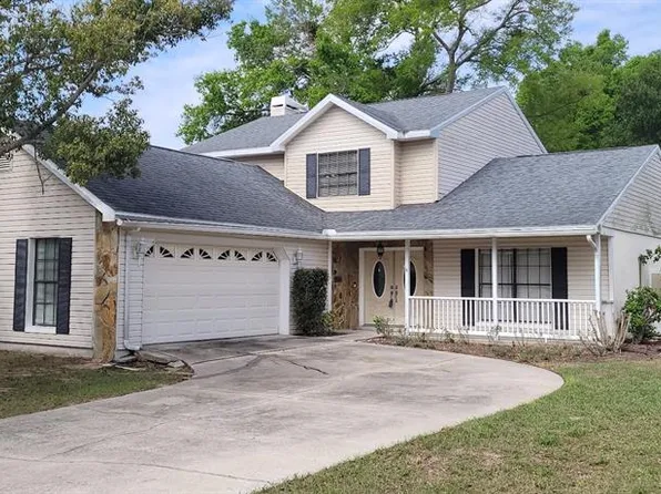 2702 Cedarcrest Pl, Valrico, FL 33596