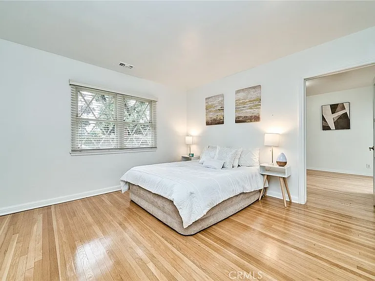 503 Longden Dr — Photo 17