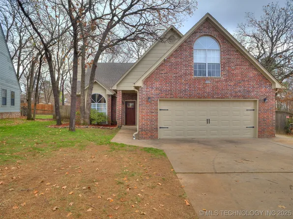 3713 S 71st West Ave, Tulsa, OK 74107